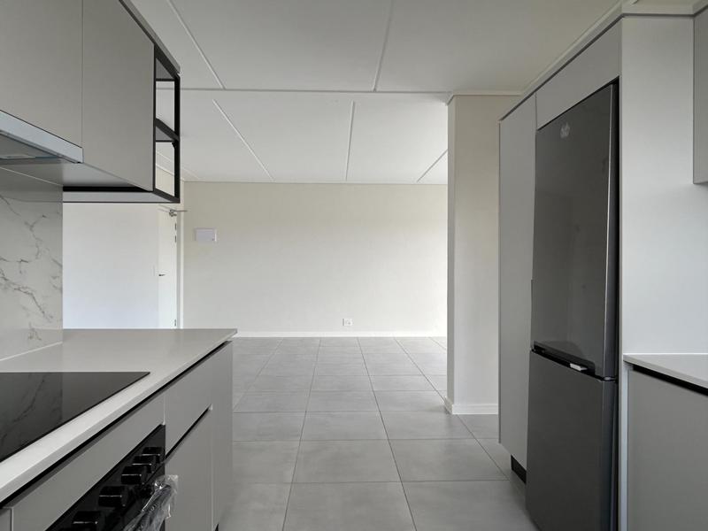 To Let 3 Bedroom Property for Rent in Sandown Western Cape